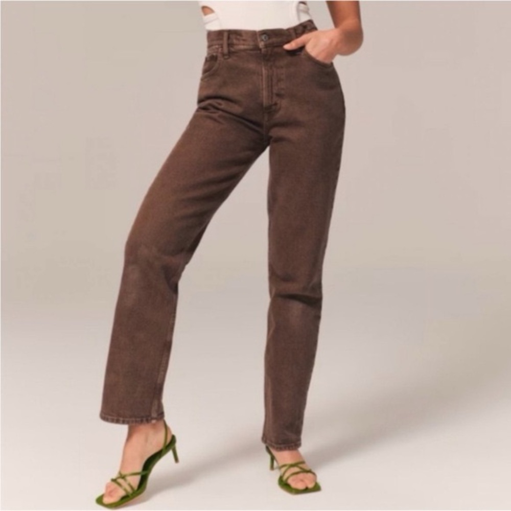 Abercrombie & Fitch Ultra High Rise Brown 90’s Straight Jeans Curve Love